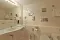 hotelcordialgoingmarchstrasse63zimmer29lukasvonhildebrandtbadezimmer.jpg